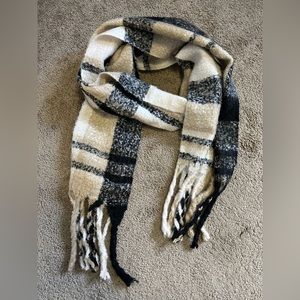 Plaid Scarf | A New Day